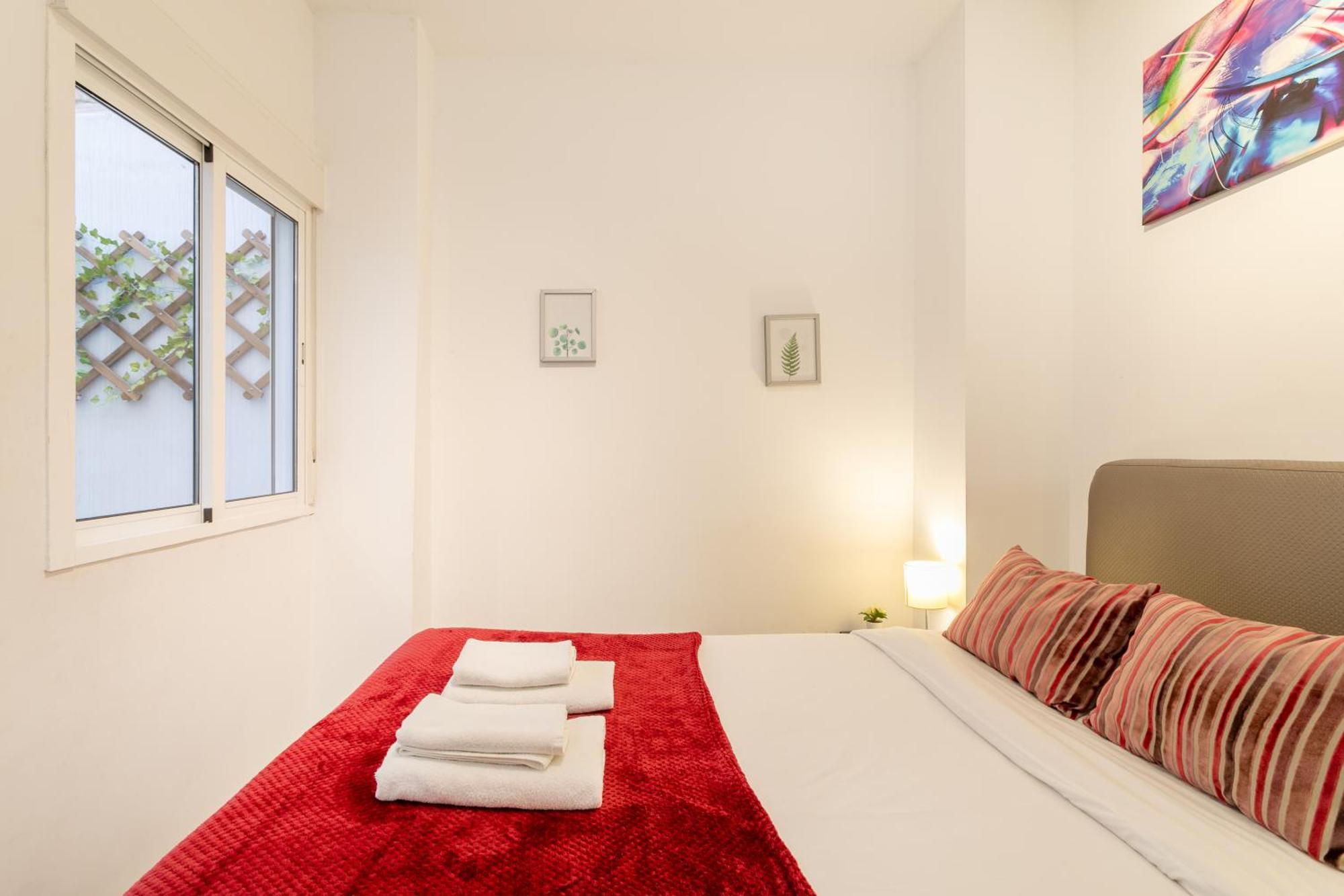 Apartamentos San Leandro, Centro 阿利坎特 外观 照片