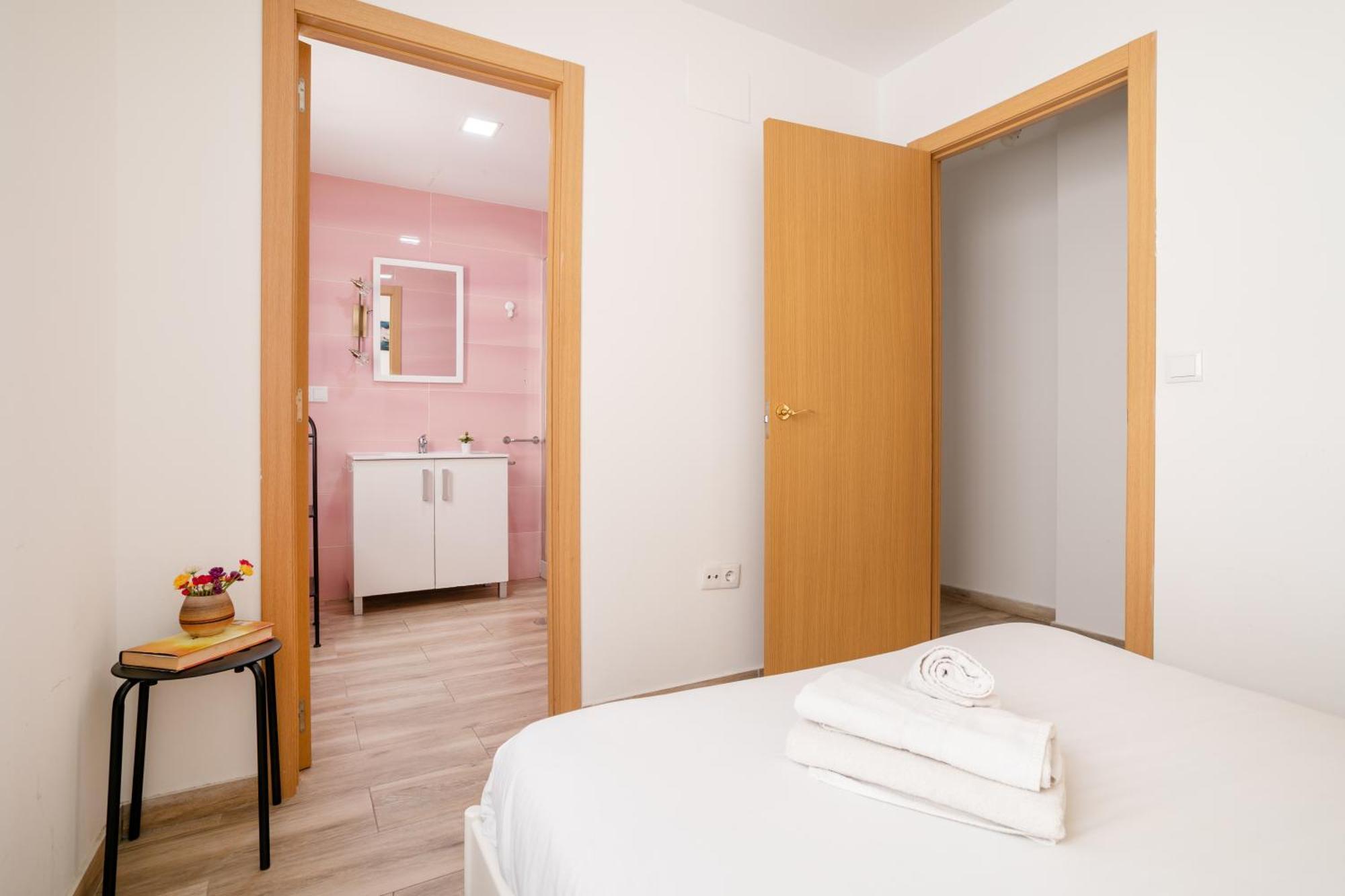 Apartamentos San Leandro, Centro 阿利坎特 外观 照片