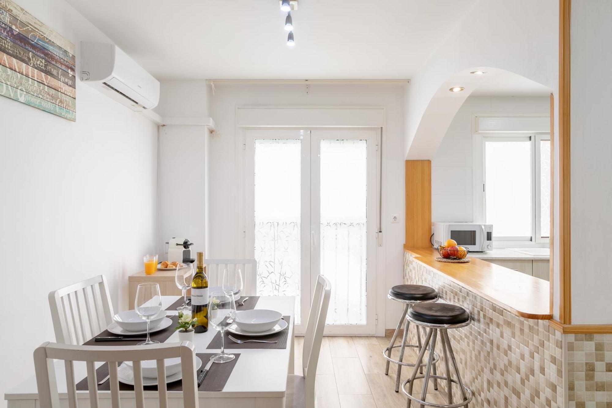 Apartamentos San Leandro, Centro 阿利坎特 外观 照片
