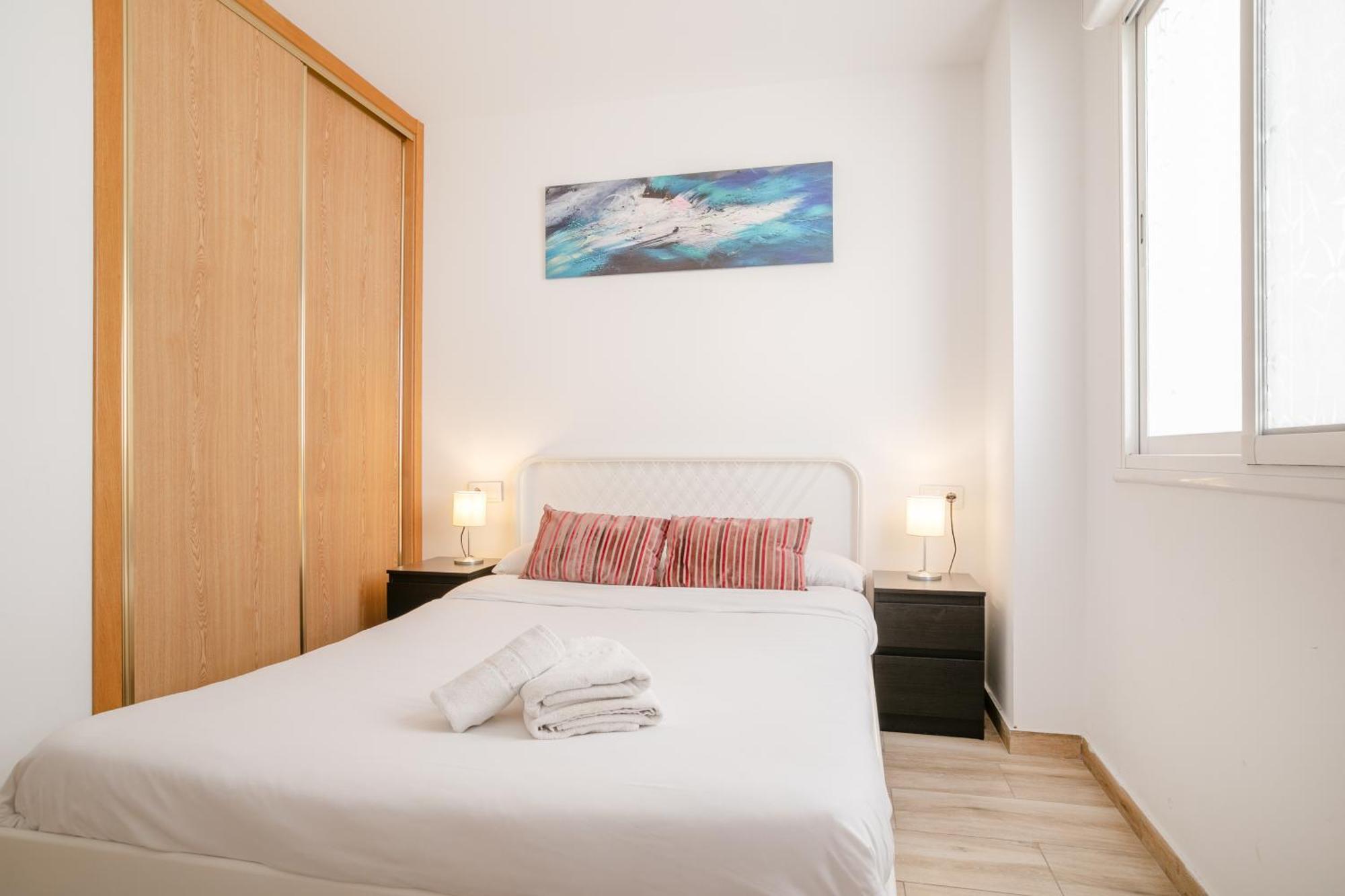 Apartamentos San Leandro, Centro 阿利坎特 外观 照片