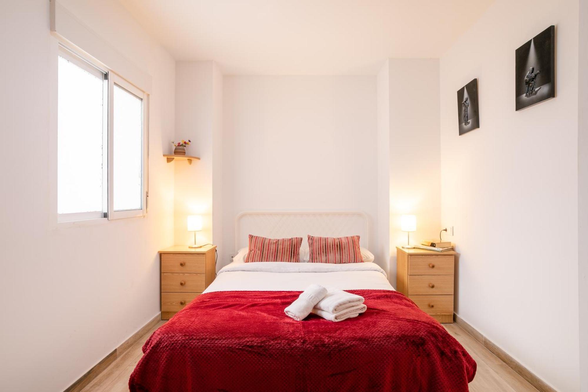 Apartamentos San Leandro, Centro 阿利坎特 外观 照片