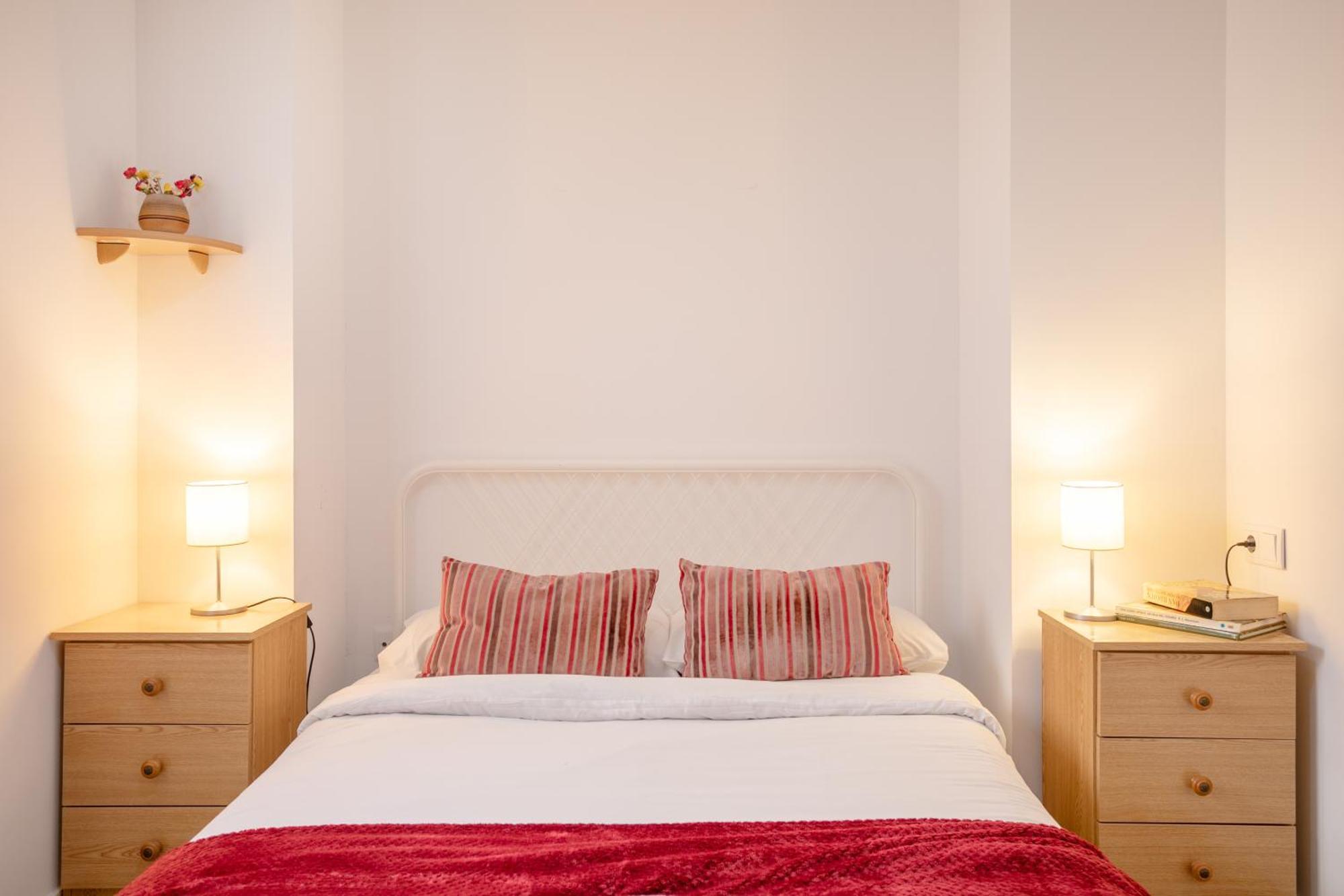 Apartamentos San Leandro, Centro 阿利坎特 外观 照片